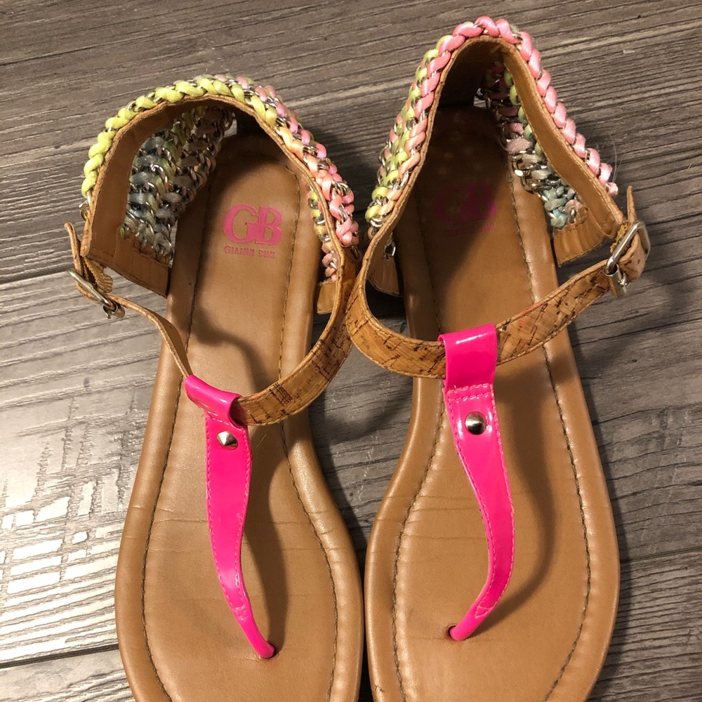 Sandals - Picture 4 of 4